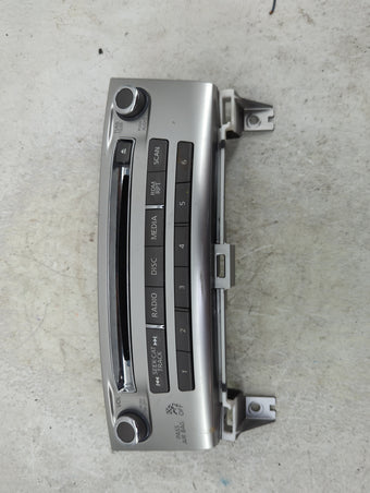 compare product 2017-2020 Infiniti Qx60 Radio Control Panel 1491662