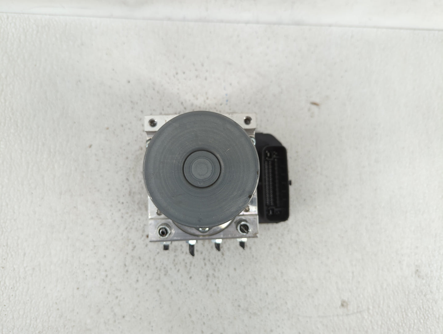 2017 Infiniti Qx60 ABS Pump Control Module Replacement P/N:89541-0R121 Fits OEM Used Auto Parts - Oemusedautoparts1.com