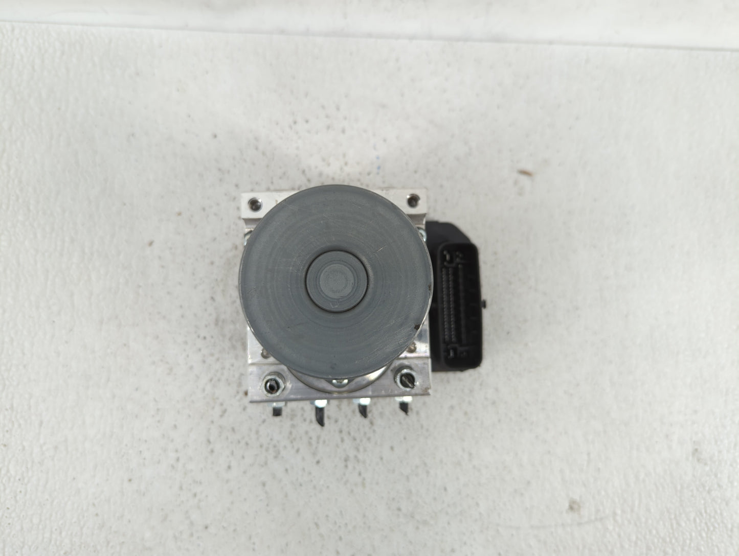 2017 Infiniti Qx60 ABS Pump Control Module Replacement P/N:89541-0R121 Fits OEM Used Auto Parts - Oemusedautoparts1.com