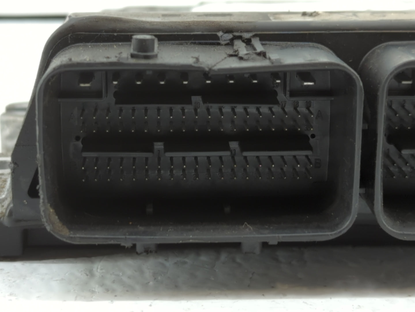 2017 Infiniti Qx60 PCM Engine Control Computer ECU ECM PCU OEM P/N:NEC030-030 NEC020-044 Fits OEM Used Auto Parts - Oemuseda