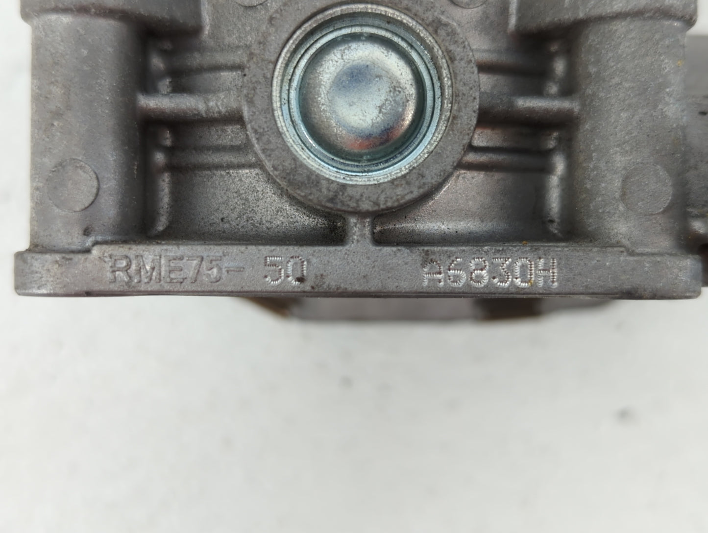 2017-2019 Infiniti Qx60 Throttle Body P/N:RME76-50 RME75-50, 6Z19A2 Fits Fits 2016 2017 2018 2019 OEM Used Auto Parts - Oemu