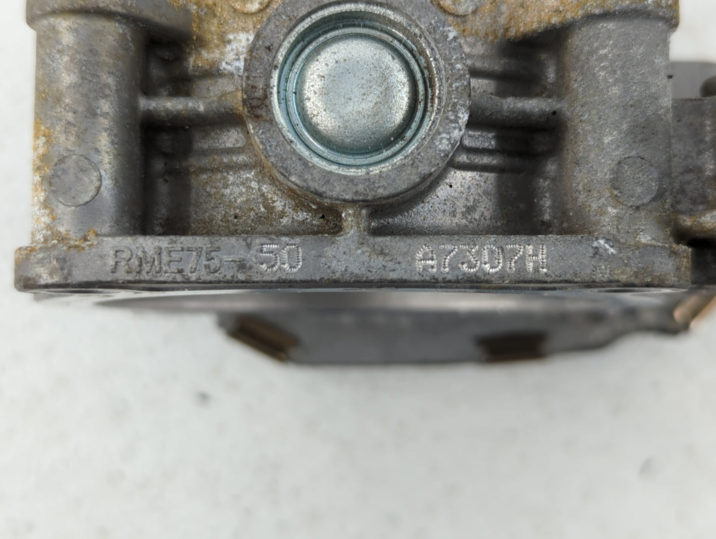 2017-2019 Infiniti Qx60 Throttle Body P/N:RME76-50 RME75-50, 6Z19A2 Fits Fits 2016 2017 2018 2019 OEM Used Auto Parts - Oemu