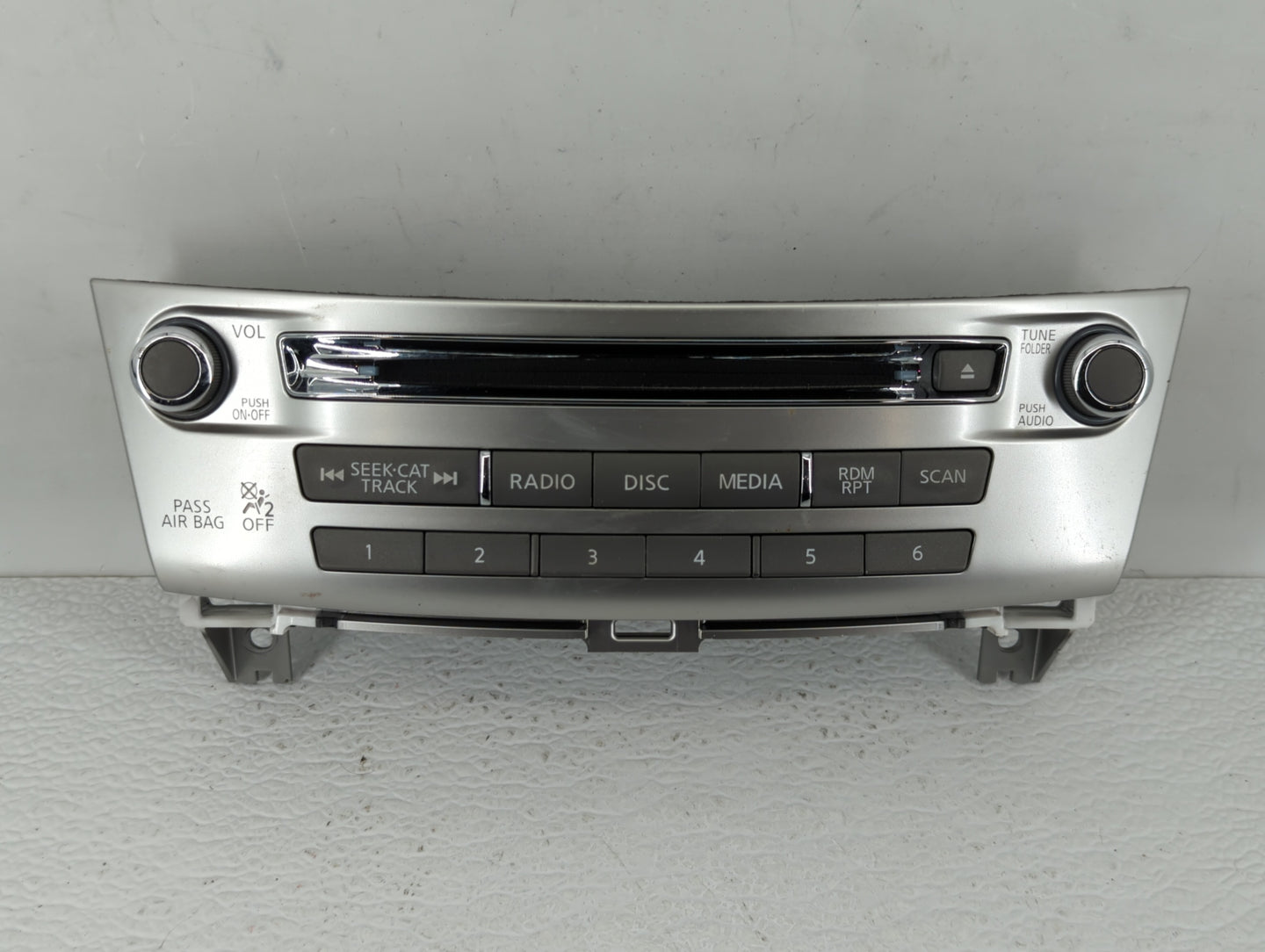 Infiniti Qx60 Radio Control Panel - Oemusedautoparts1.com