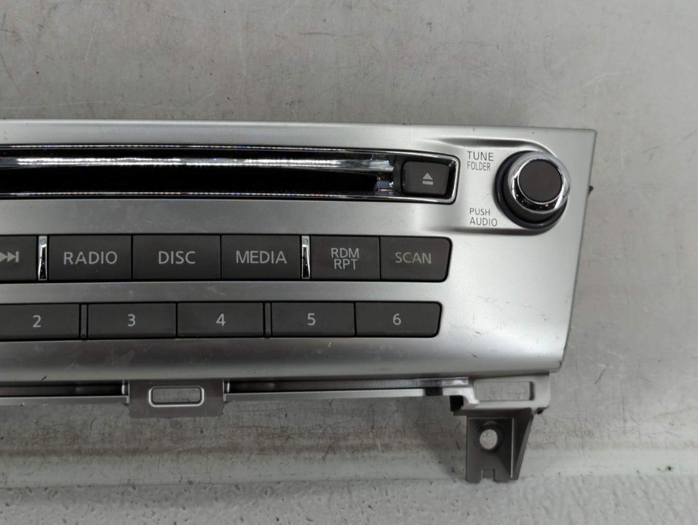 2017-2020 Infiniti Qx60 Radio Control Panel - Oemusedautoparts1.com