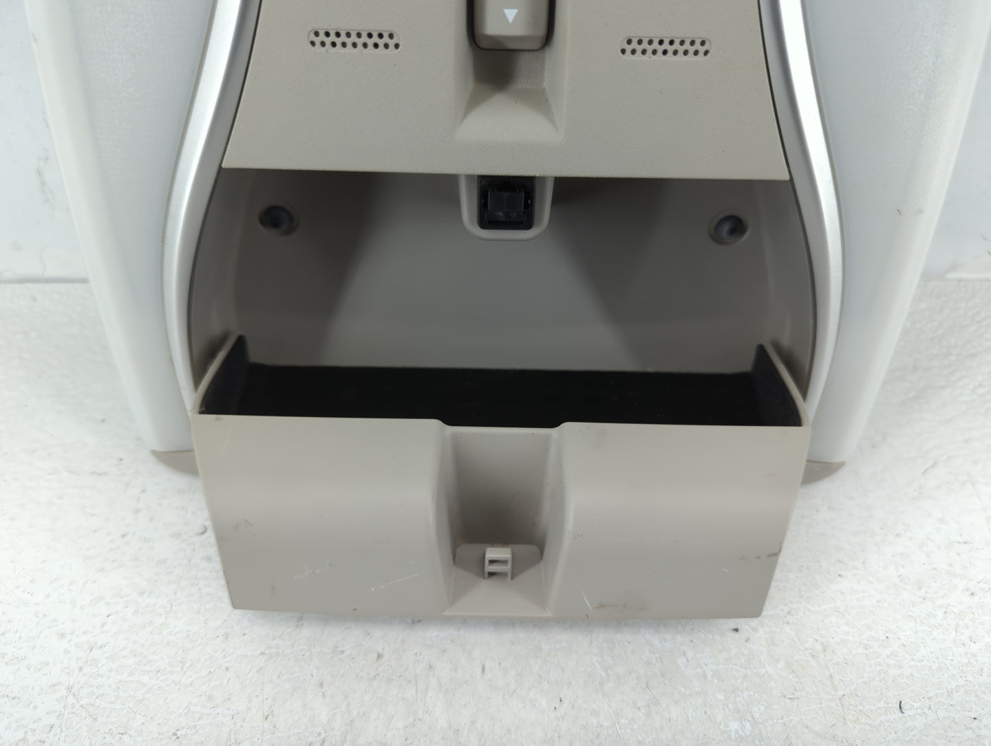 2017 Infiniti Qx60 Overhead Roof Console - Oemusedautoparts1.com