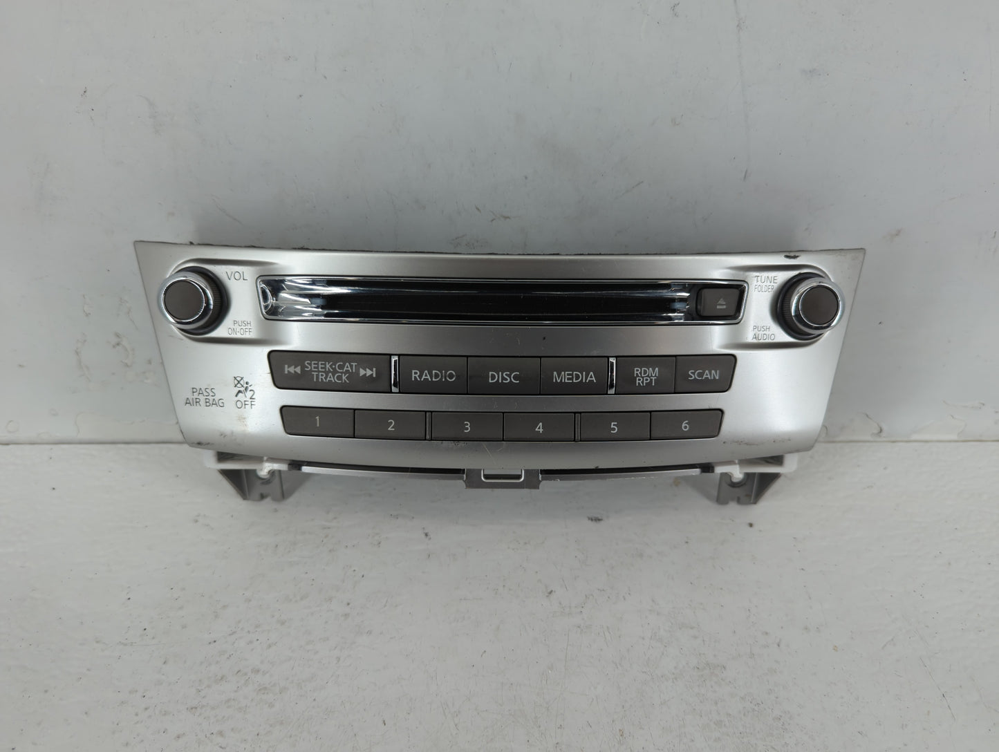 2017-2020 Infiniti Qx60 Radio Control Panel - Oemusedautoparts1.com
