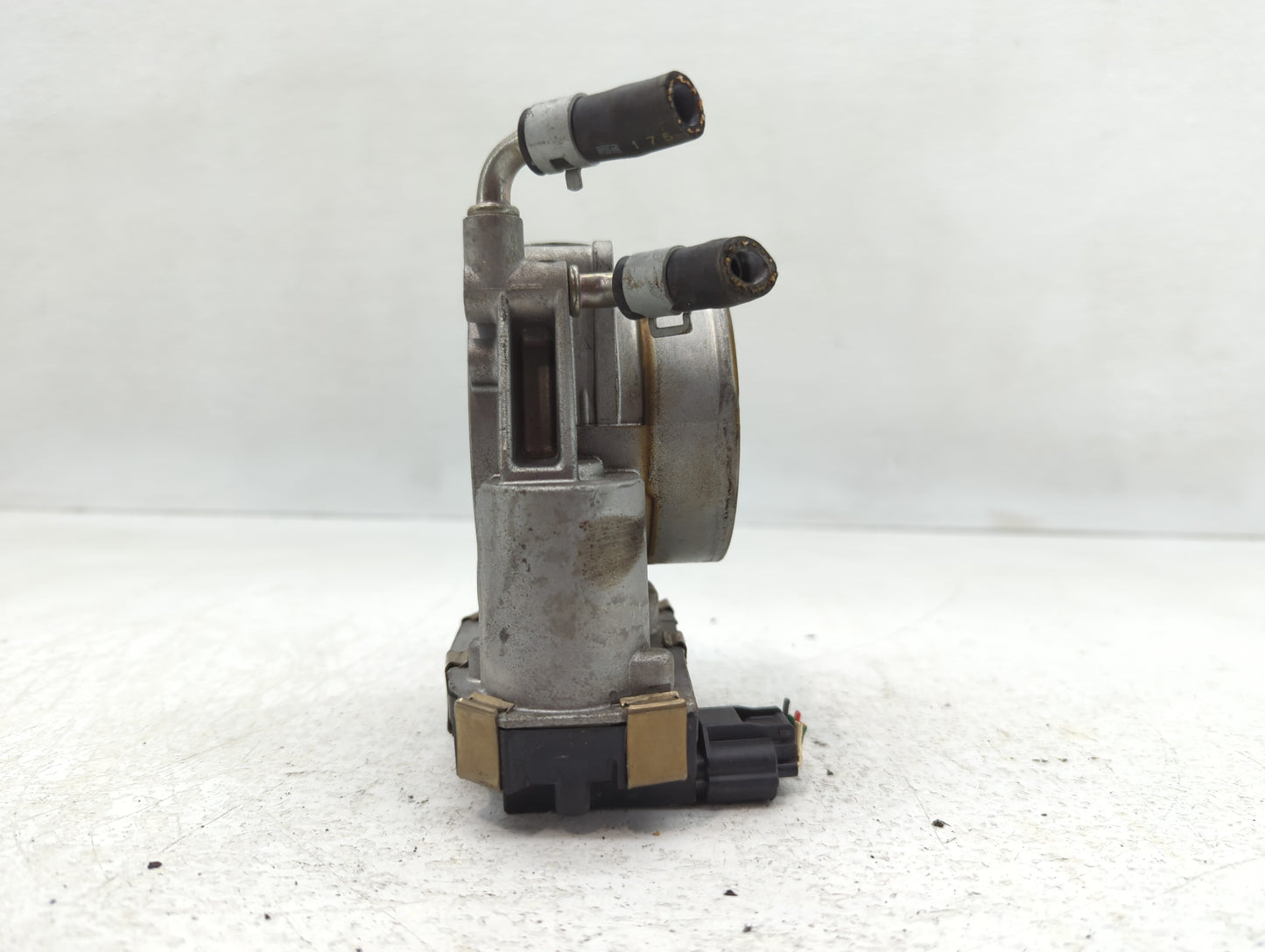 2017-2020 Infiniti Qx60 Throttle Body P/N:A7615H REM75-50 Fits Fits 2016 2017 2018 2019 2020 OEM Used Auto Parts - Oemusedau