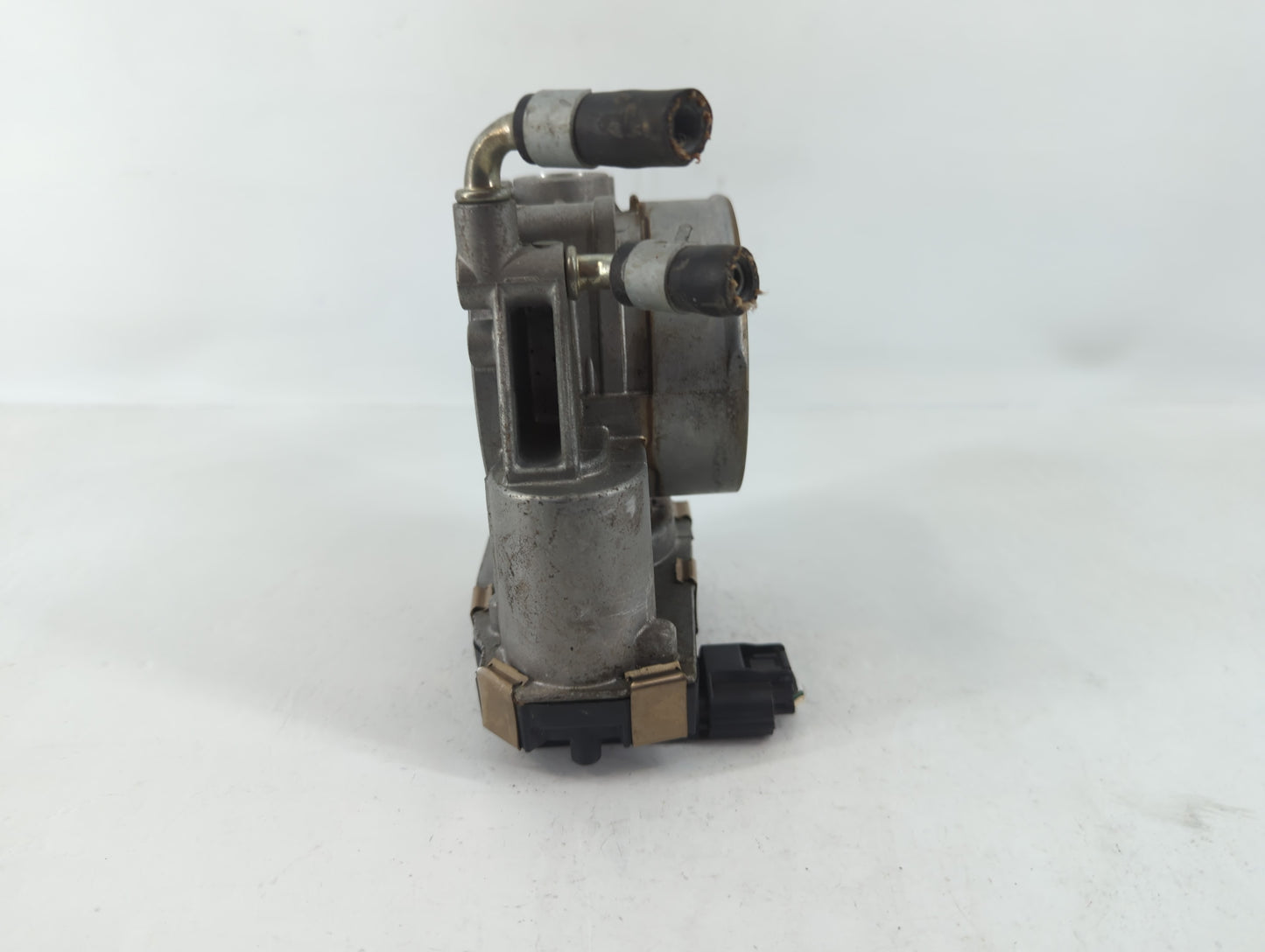2017-2020 Infiniti Qx60 Throttle Body P/N:A6726H E75-50 Fits Fits 2016 2017 2018 2019 2020 OEM Used Auto Parts - Oemusedauto
