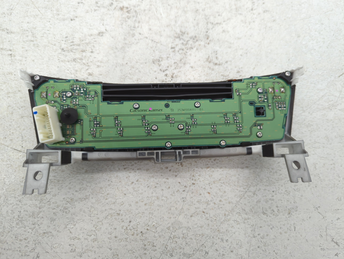 2017 Infiniti Qx60 Radio AM FM Cd Player Receiver Replacement P/N:253W100A11 Fits Fits 2015 2016 2018 2019 2020 OEM Used Aut