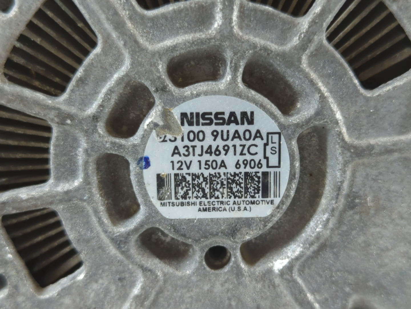 2017-2020 Infiniti Qx60 Alternator Replacement Generator Charging Assembly Engine OEM P/N:23100 9UA0A Fits OEM Used Auto Par