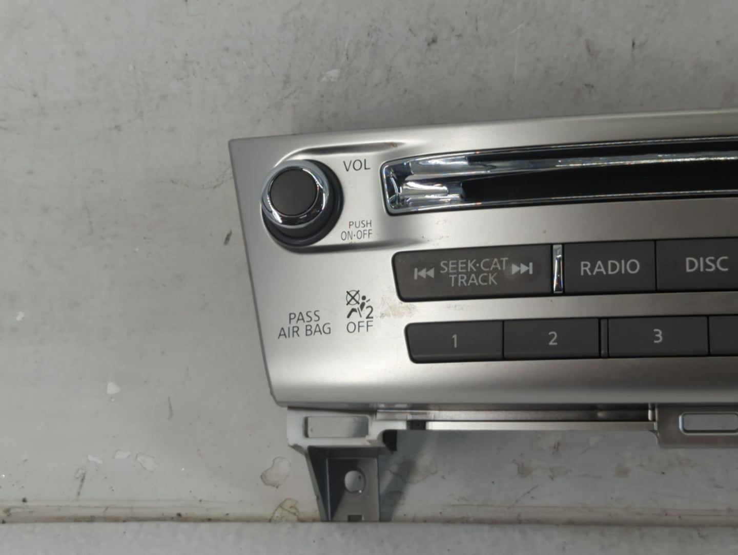 2017-2020 Infiniti Qx60 Radio AM FM Cd Player Receiver Replacement P/N:253919NJ1A Fits Fits 2017 2018 2019 2020 OEM Used Aut