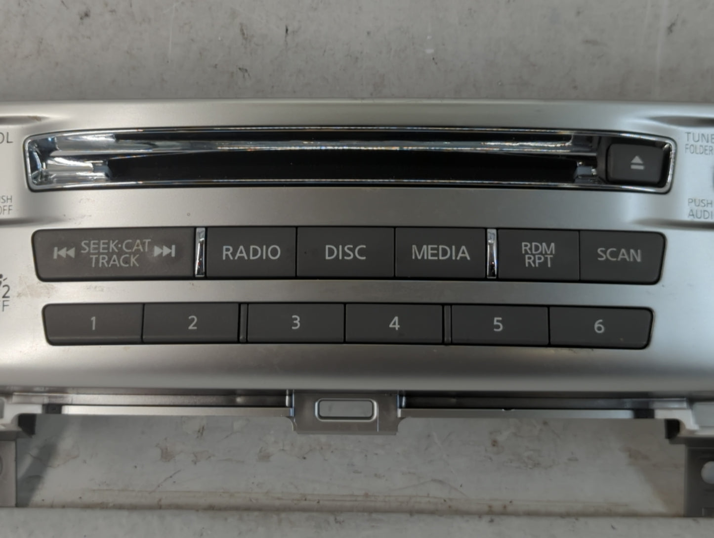 2017-2020 Infiniti Qx60 Radio AM FM Cd Player Receiver Replacement P/N:253919NJ1A Fits Fits 2017 2018 2019 2020 OEM Used Aut