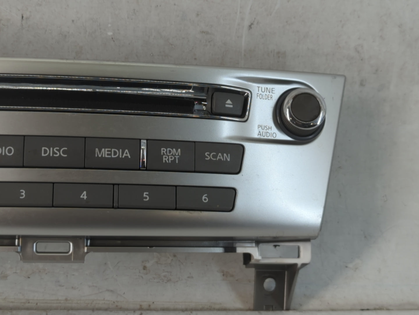 2017-2020 Infiniti Qx60 Radio AM FM Cd Player Receiver Replacement P/N:253919NJ1A Fits Fits 2017 2018 2019 2020 OEM Used Aut