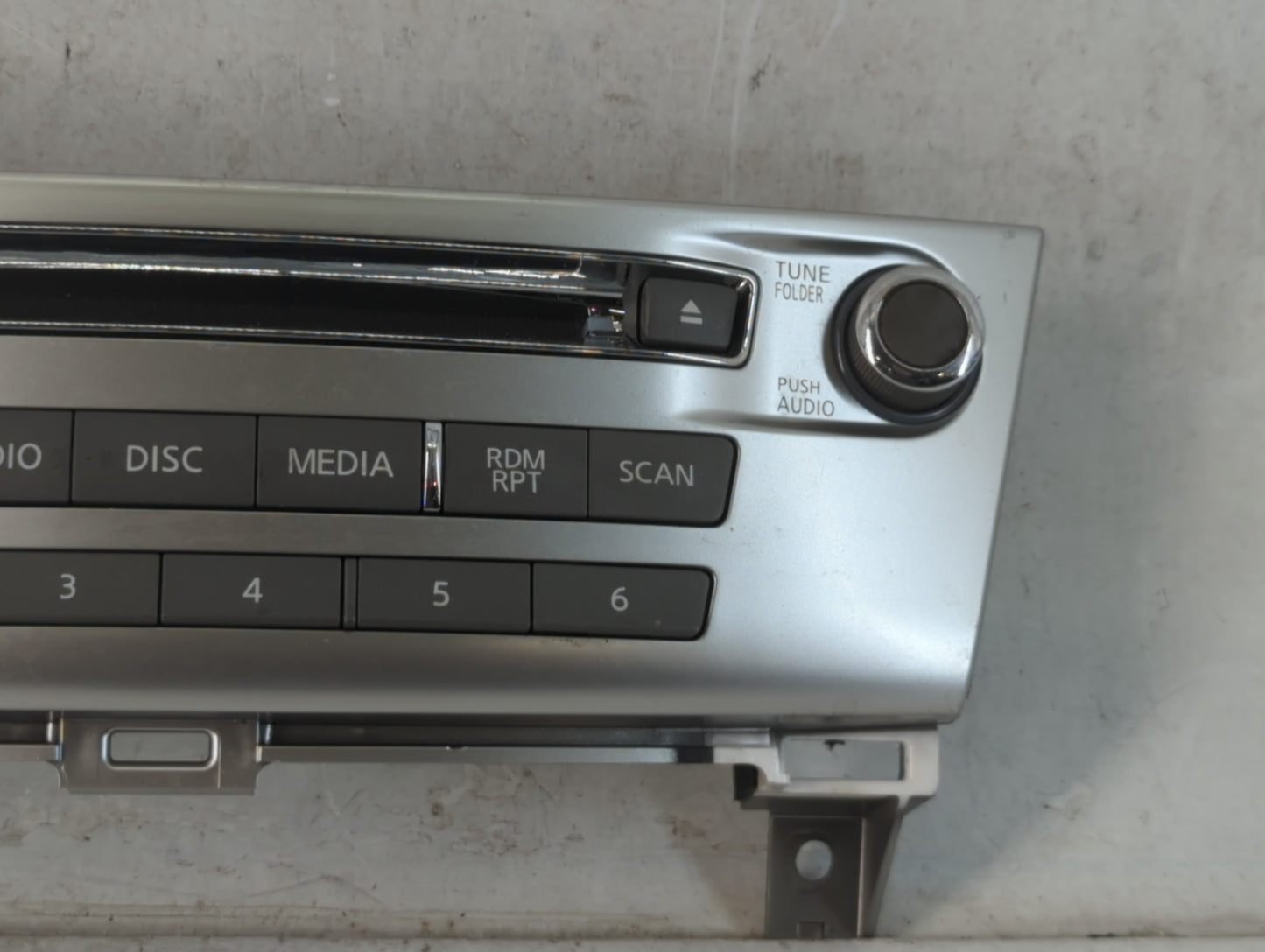 2017-2020 Infiniti Qx60 Radio AM FM Cd Player Receiver Replacement P/N:253919NJ1A Fits Fits 2017 2018 2019 2020 OEM Used Aut