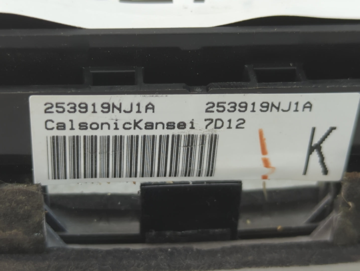 2017-2020 Infiniti Qx60 Radio AM FM Cd Player Receiver Replacement P/N:253919NJ1A Fits Fits 2017 2018 2019 2020 OEM Used Aut