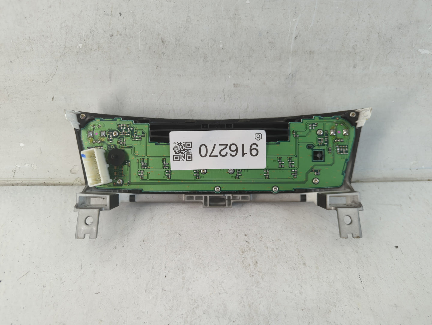 2017-2020 Infiniti Qx60 Radio AM FM Cd Player Receiver Replacement P/N:253919NJ1A Fits Fits 2017 2018 2019 2020 OEM Used Aut