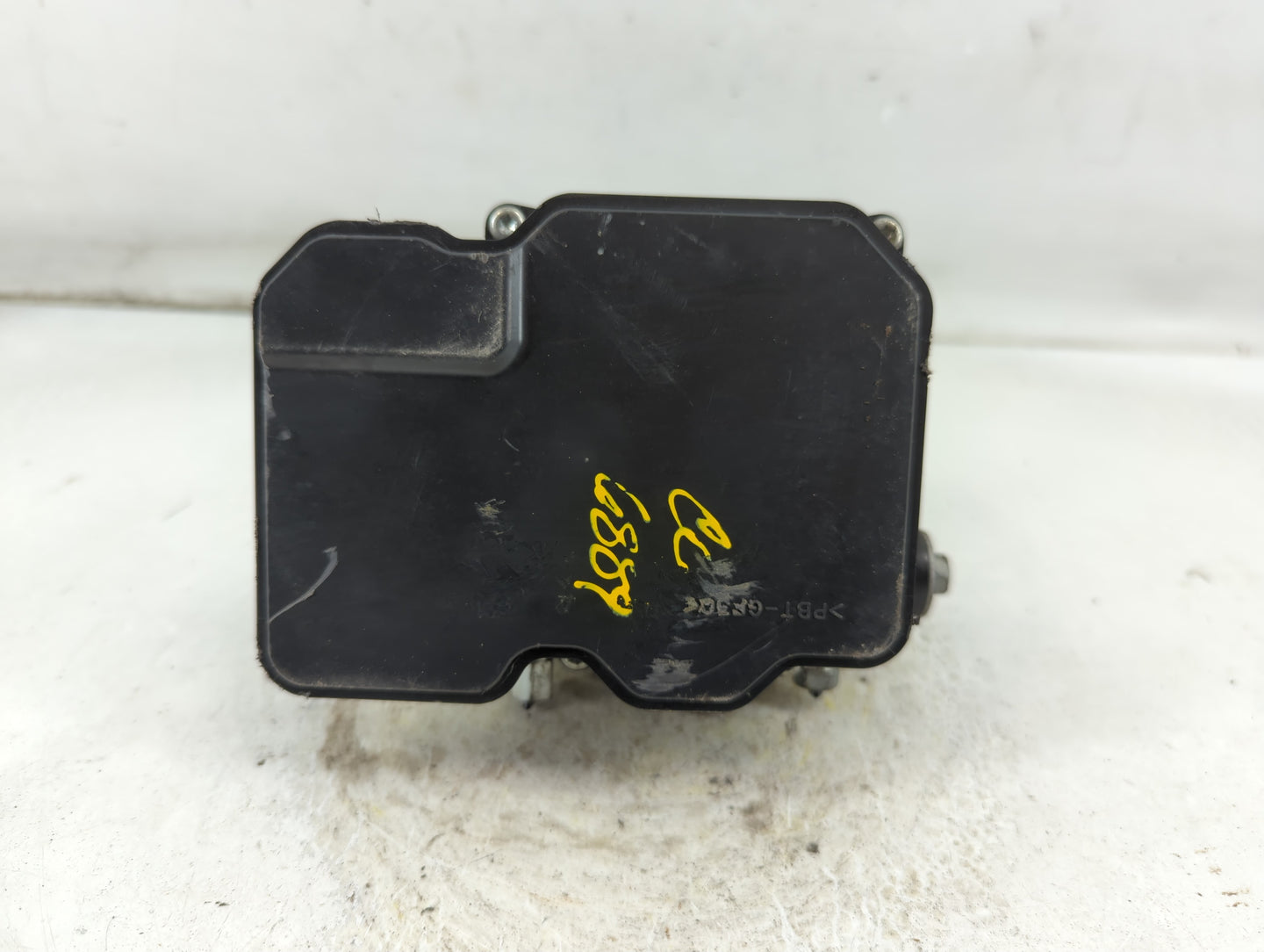 2016-2017 Infiniti Qx60 ABS Pump Control Module Replacement P/N:116030-51090 Fits Fits 2016 2017 OEM Used Auto Parts - Oemus