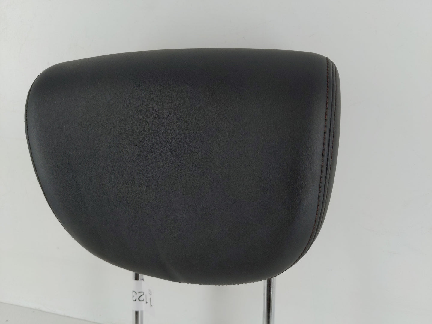 2014-2017 Infiniti Qx70 Headrest Head Rest Front Driver Passenger Seat Fits Fits 2014 2015 2016 2017 OEM Used Auto Parts - O