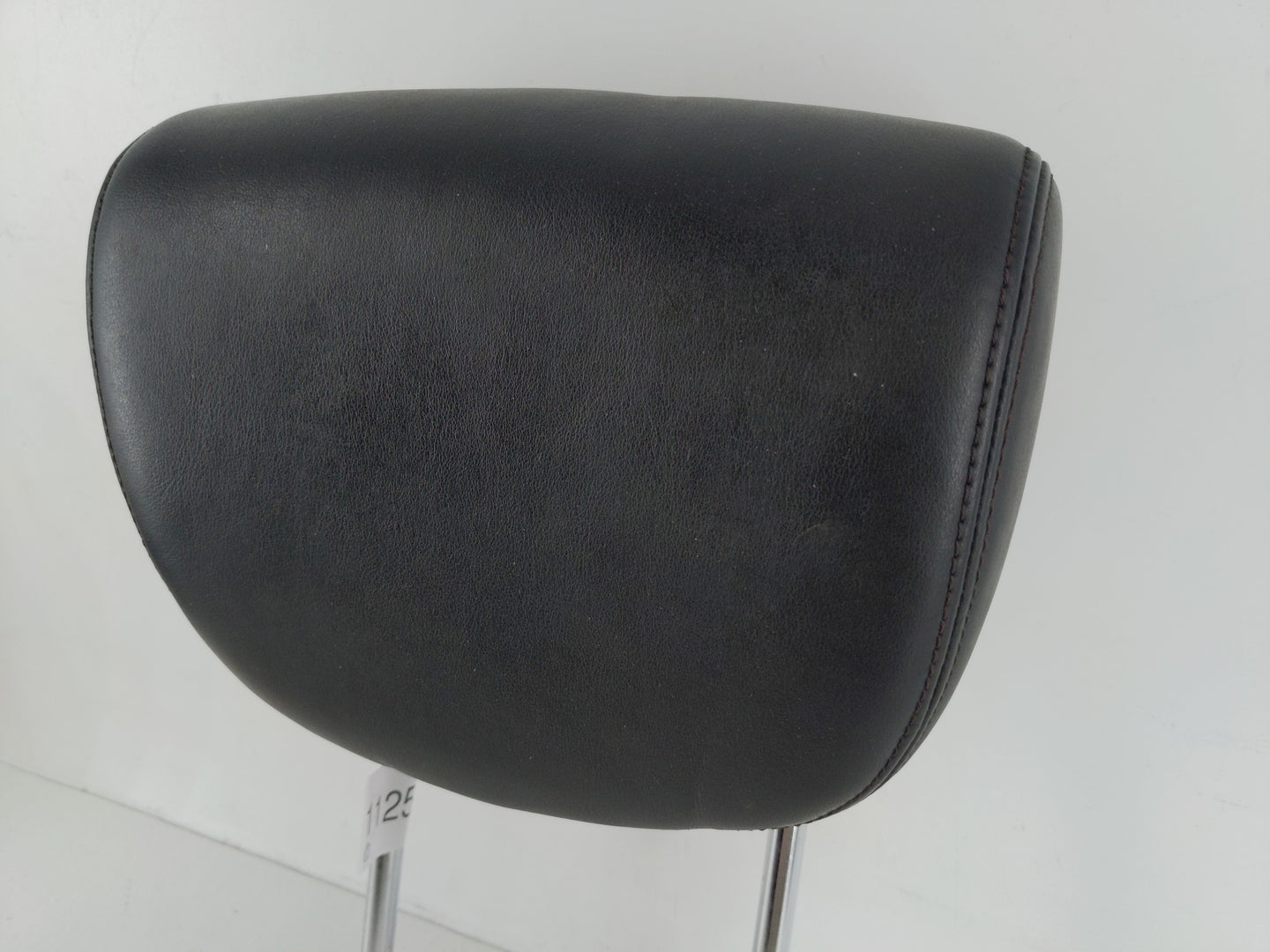 2014-2017 Infiniti Qx70 Headrest Head Rest Front Driver Passenger Seat Fits Fits 2014 2015 2016 2017 OEM Used Auto Parts - O