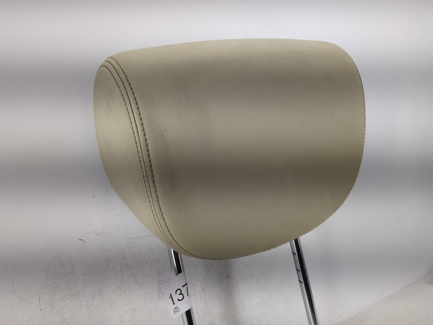 2014-2017 Infiniti Qx70 Headrest Head Rest Front Driver Passenger Seat Fits Fits 2014 2015 2016 2017 OEM Used Auto Parts - O