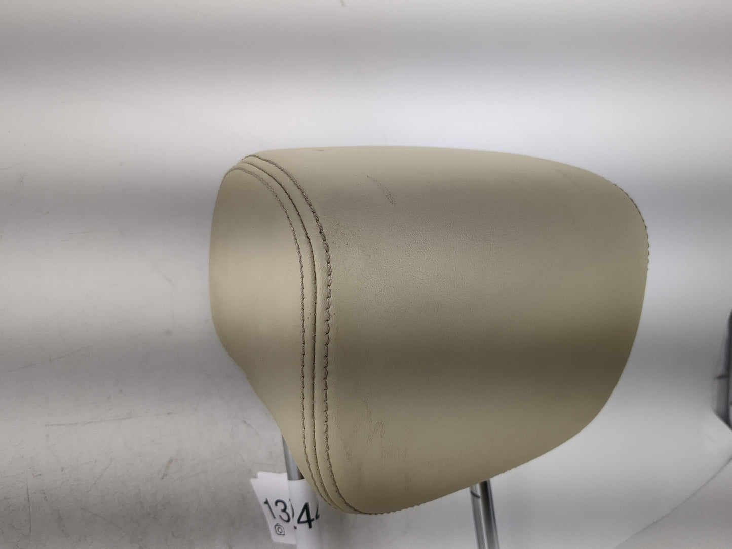 2014-2017 Infiniti Qx70 Headrest Head Rest Rear Seat Fits Fits 2014 2015 2016 2017 OEM Used Auto Parts - Oemusedautoparts1.c