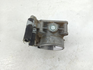 2014-2017 Infiniti Qx70 Throttle Body P/N:526-01 Fits Fits 2007 2008 2009 2010 2011 2012 2013 2014 2015 2016 2017 2018 2019 2020 OEM Used Auto Parts