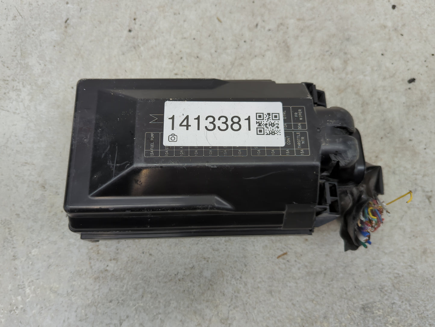 2014-2017 Infiniti Qx70 Fusebox Fuse Box Panel Relay Module Fits Fits 2014 2015 2016 2017 OEM Used Auto Parts - Oemusedautop
