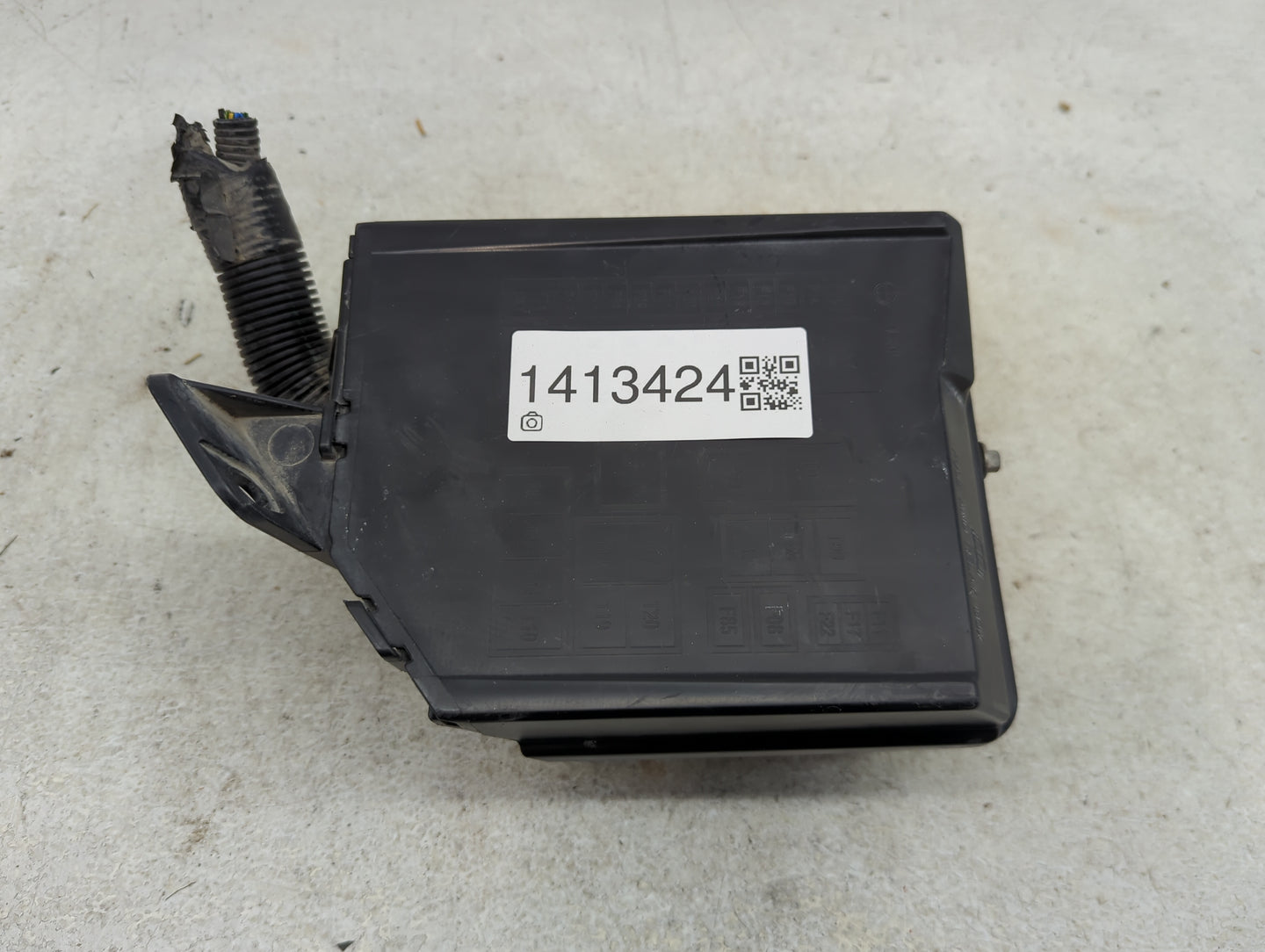 2017 Infiniti Qx70 Fusebox Fuse Box Panel Relay Module P/N:53100999 Fits OEM Used Auto Parts - Oemusedautoparts1.com