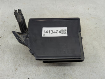 compare product 2017 Infiniti Qx70 Fusebox Fuse Box Panel Relay Module P/N:53100999 Fits OEM Used Auto Parts