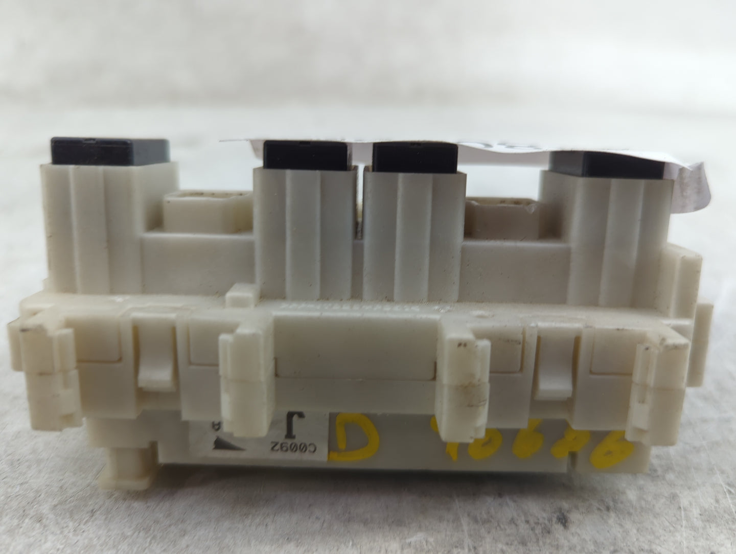 2015-2017 Infiniti Qx70 Body Control Module Bcm Inner Cabin Fuse Box - Oemusedautoparts1.com