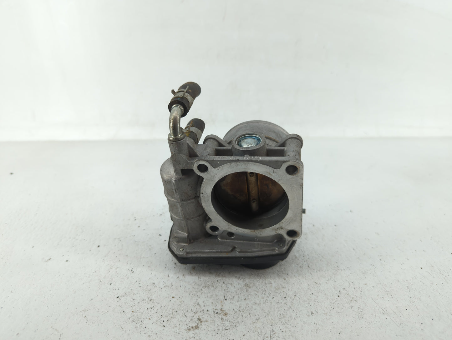 2014-2017 Infiniti Qx70 Throttle Body P/N:526-02 RME60-16 Fits OEM Used Auto Parts - Oemusedautoparts1.com