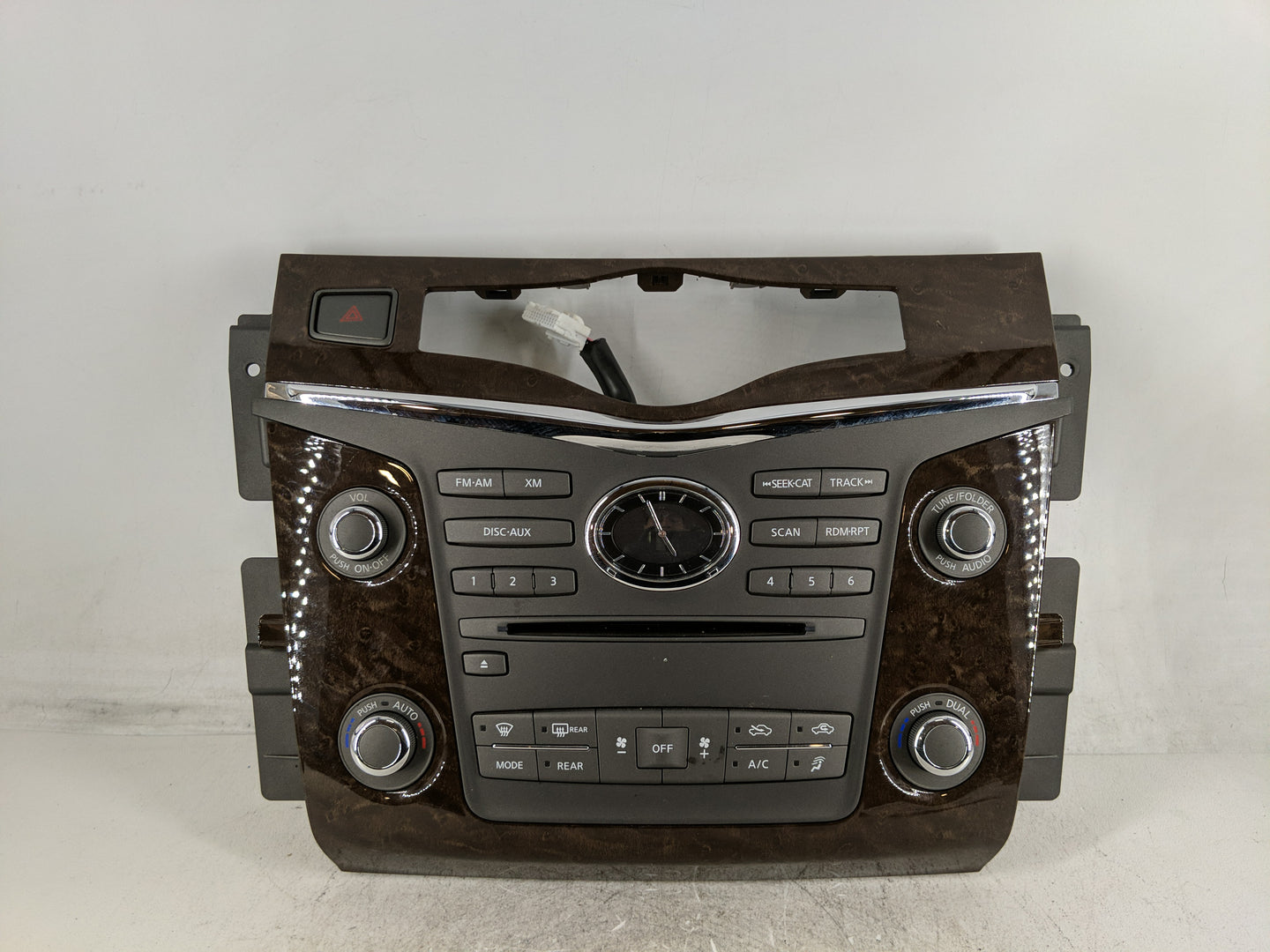 2014-2017 Infiniti Qx80 Radio AM FM Cd Player Receiver Replacement Fits Fits 2011 2012 2013 2014 2015 2016 2017 OEM Used Aut