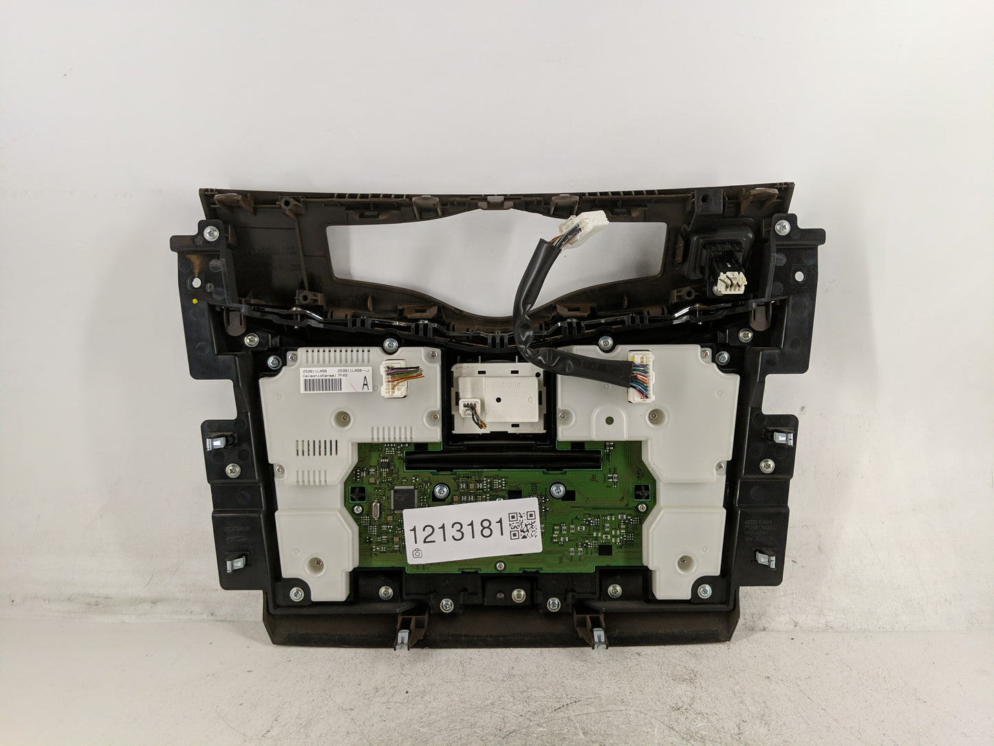 2014-2017 Infiniti Qx80 Radio AM FM Cd Player Receiver Replacement Fits Fits 2011 2012 2013 2014 2015 2016 2017 OEM Used Aut