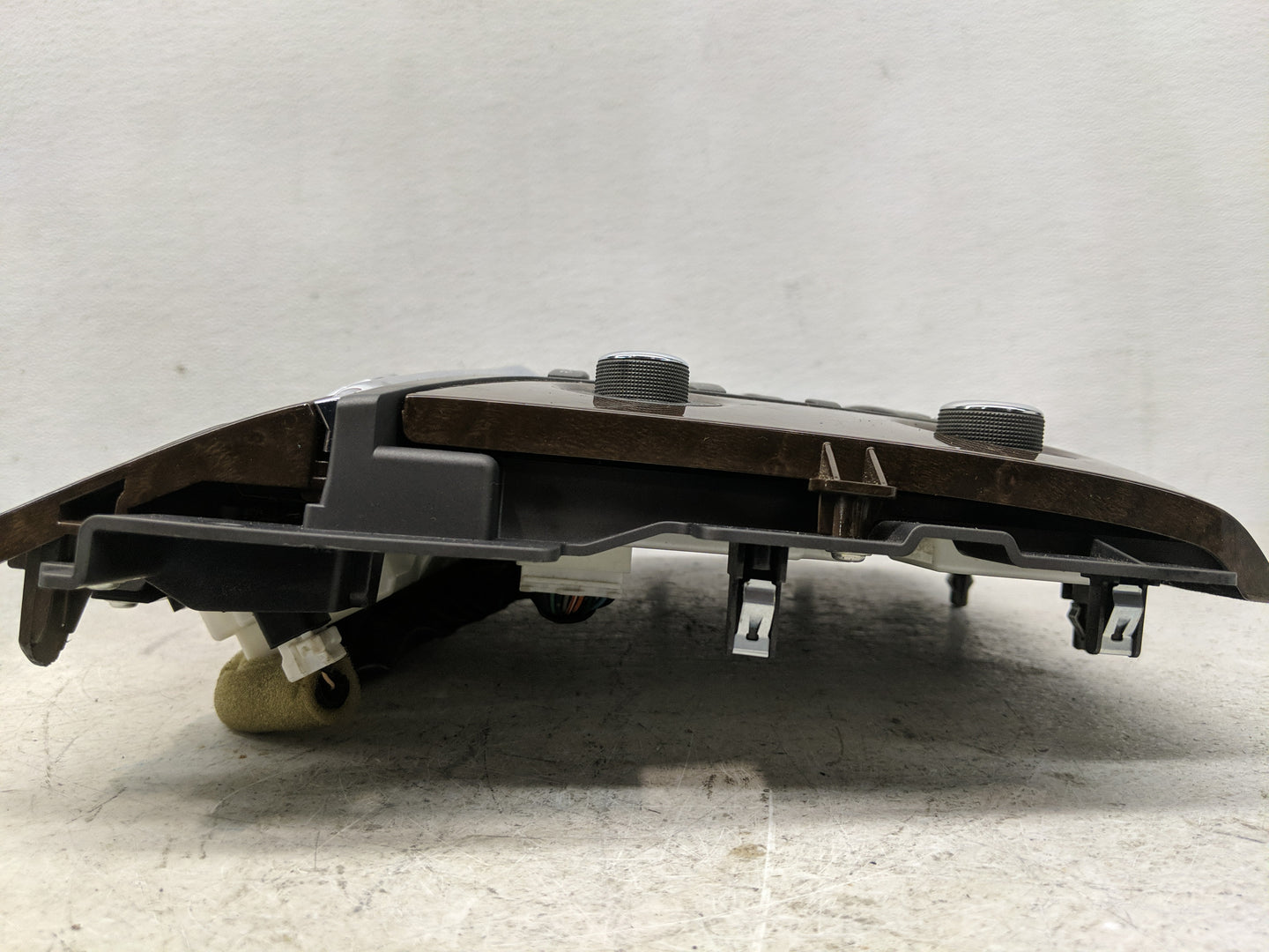 2017 Infiniti Qx80 Climate Control Module Temperature AC/Heater Replacement P/N:682601LA3A Fits OEM Used Auto Parts - Oemuse