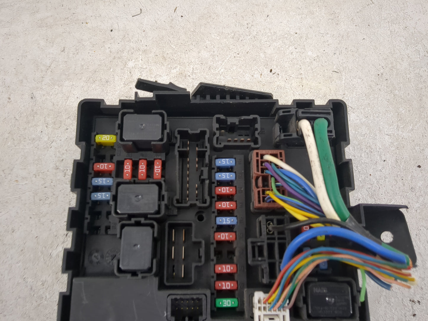 2014-2019 Infiniti Qx80 Fusebox Fuse Box Panel Relay Module P/N:284B7 5ZM0C 5AV011F00 Fits Fits 2013 2014 2015 2016 2017 201