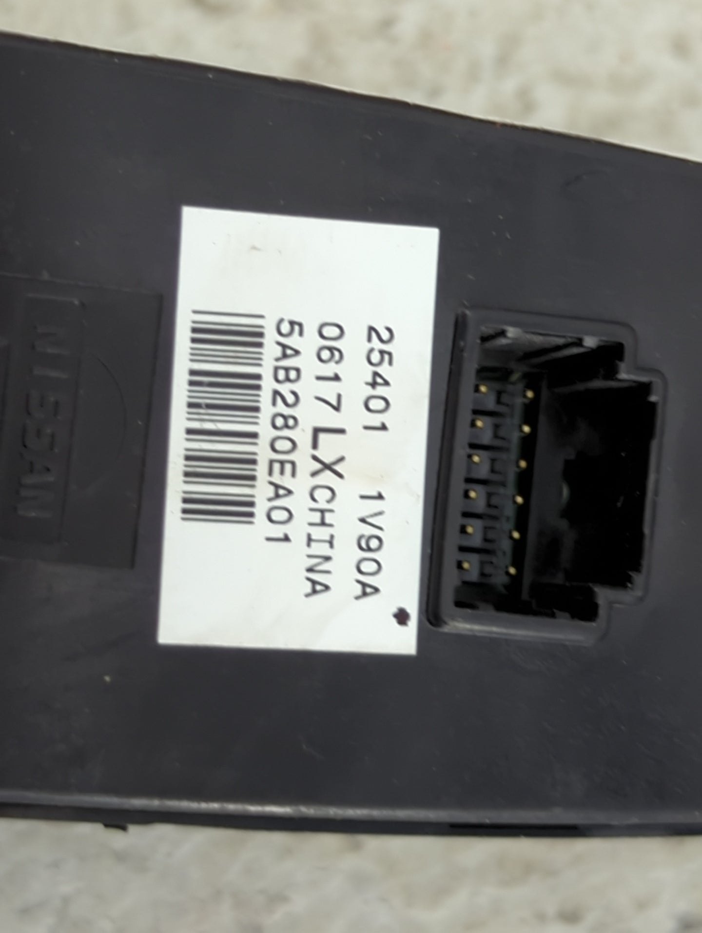 2014-2019 Infiniti Qx80 Master Power Window Switch Replacement Driver Side Left P/N:25401 1V90A 5AB280EA01 Fits OEM Used Aut