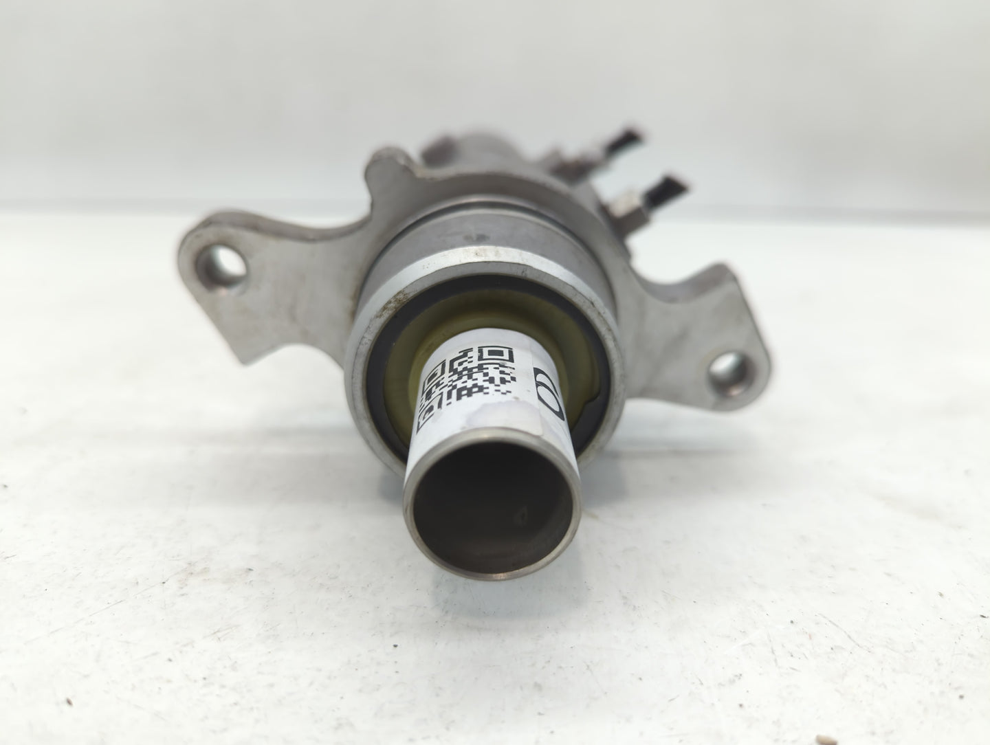 2017-2019 Infiniti Qx80 Brake Master Cylinder - Oemusedautoparts1.com