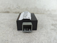 Jaguar E-pace Body Control Module Bcm Inner Cabin Fuse Box - Oemusedautoparts1.com