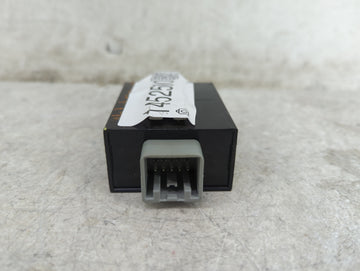 Jaguar E-pace Body Control Module Bcm Inner Cabin Fuse Box
