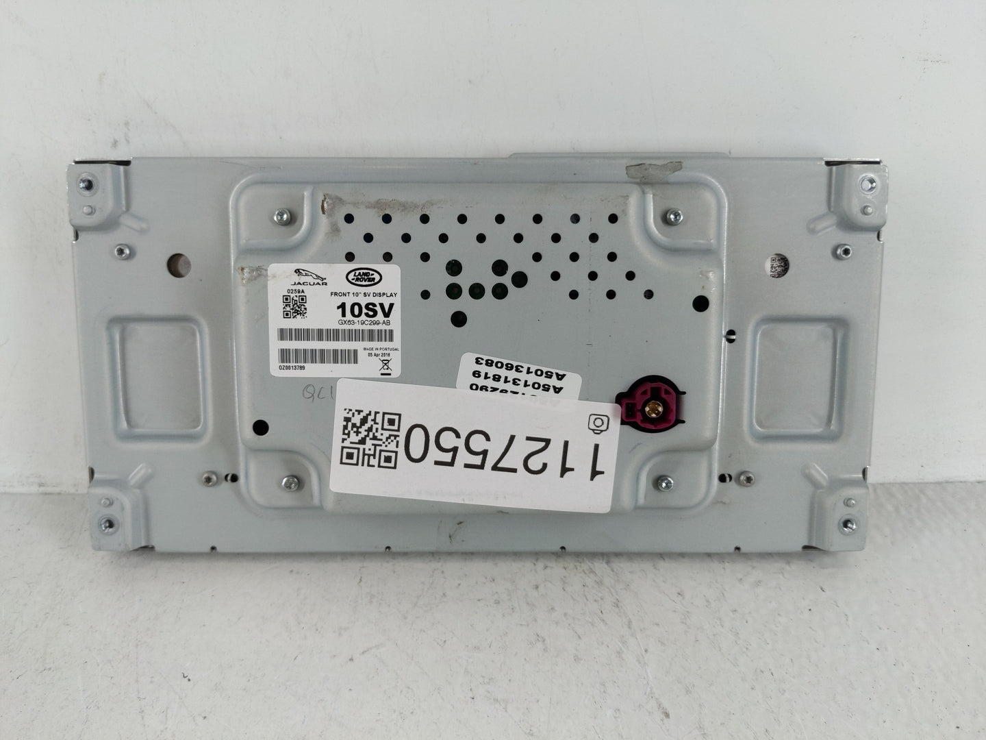 2017-2019 Jaguar F-pace Information Display Screen - Oemusedautoparts1.com