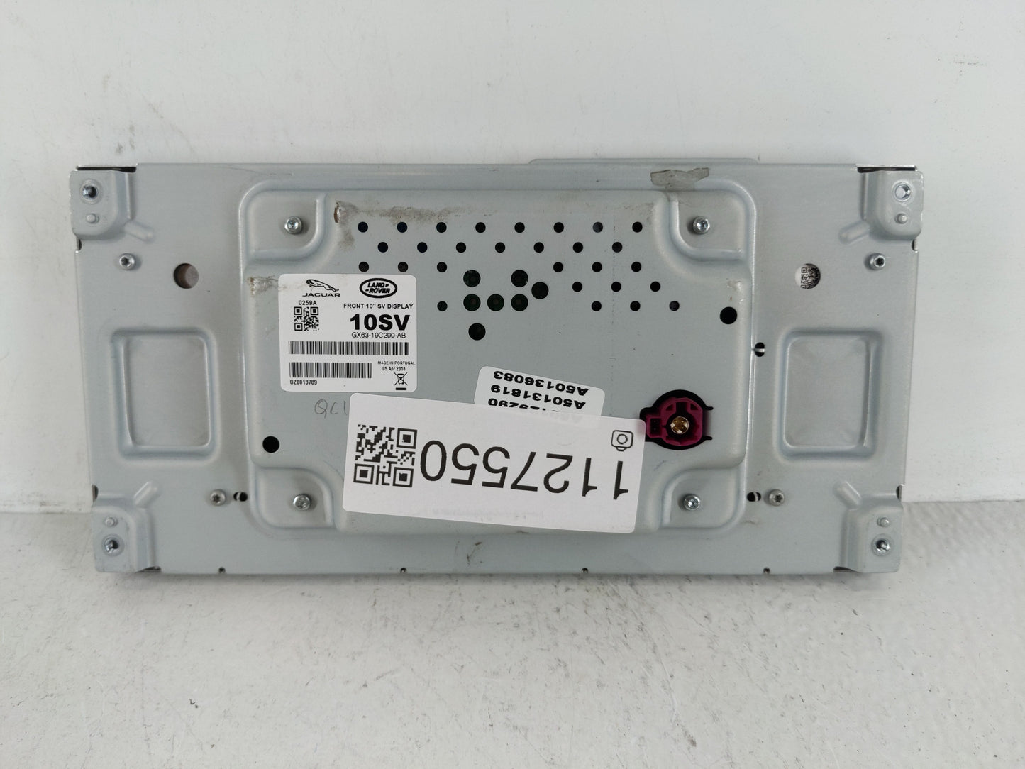 2017-2019 Jaguar F-pace Information Display Screen - Oemusedautoparts1.com