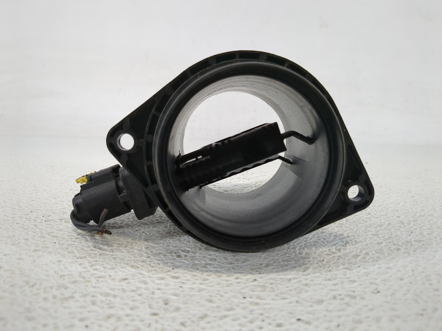 2017-2020 Jaguar F-pace Mass Air Flow Meter Maf - Oemusedautoparts1.com