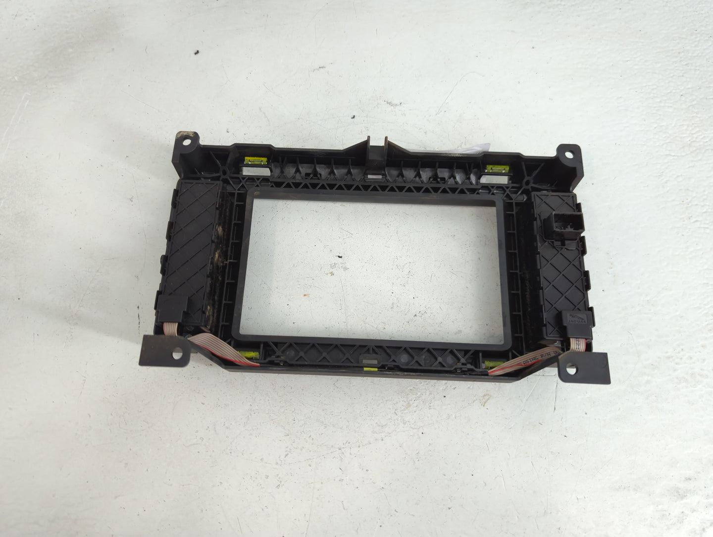2017 Jaguar F-Pace Radio AM FM Cd Player Receiver Replacement P/N:GX73-19F211-NB 161122A1595X Fits OEM Used Auto Parts - Oem