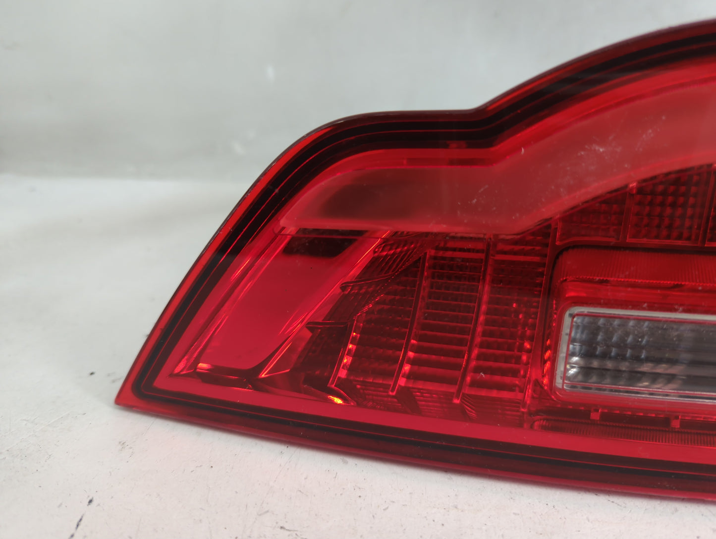 2017-2020 Jaguar F-Pace Tail Light Assembly Driver Left OEM P/N:HK83-15K273-AA Fits Fits 2017 2018 2019 2020 OEM Used Auto P