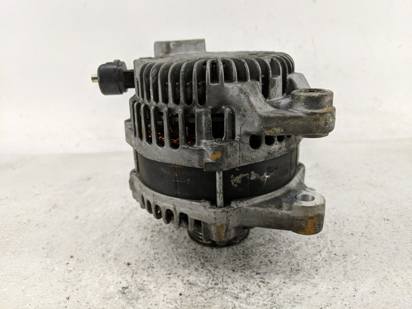 2017-2020 Jaguar F-Pace Alternator Replacement Generator Charging Assembly Engine OEM P/N:A002TX4491 GX73-10300-BD Fits OEM 