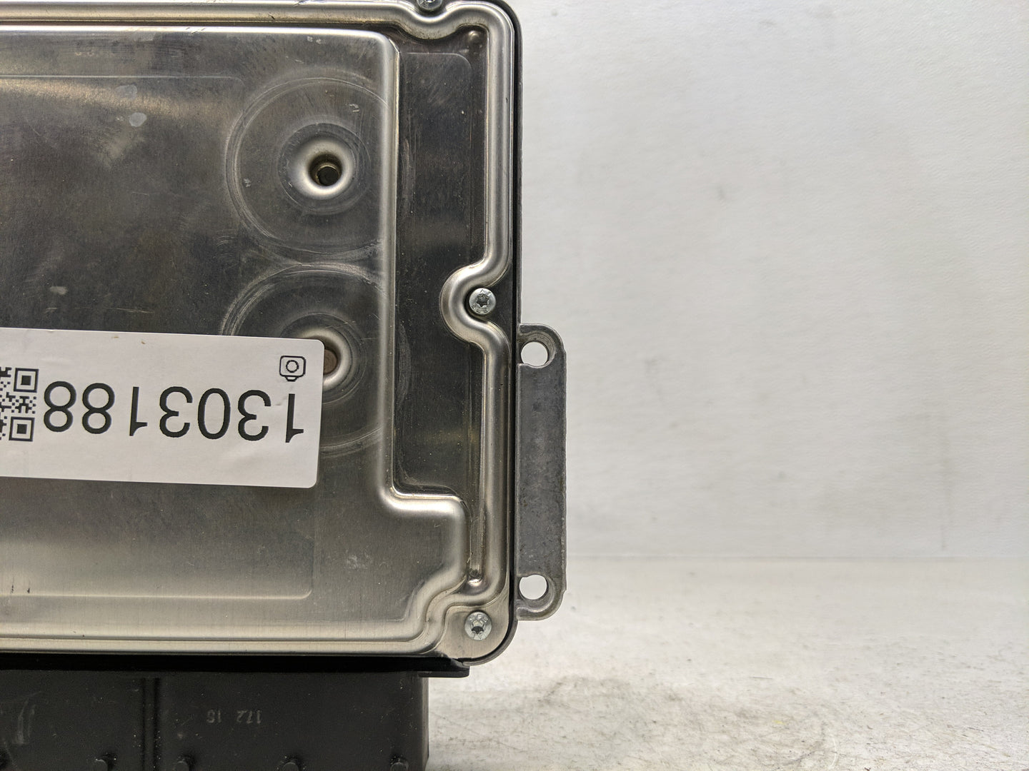 2017 Jaguar F-Pace PCM Engine Control Computer ECU ECM PCU OEM P/N:HX73-12C520-FJA 281 033 921 Fits OEM Used Auto Parts - Oe