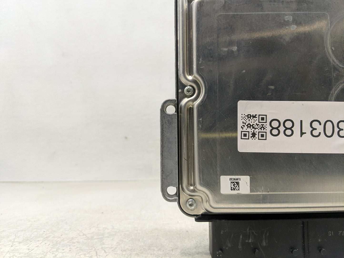 2017 Jaguar F-Pace PCM Engine Control Computer ECU ECM PCU OEM P/N:HX73-12C520-FJA 281 033 921 Fits OEM Used Auto Parts - Oe