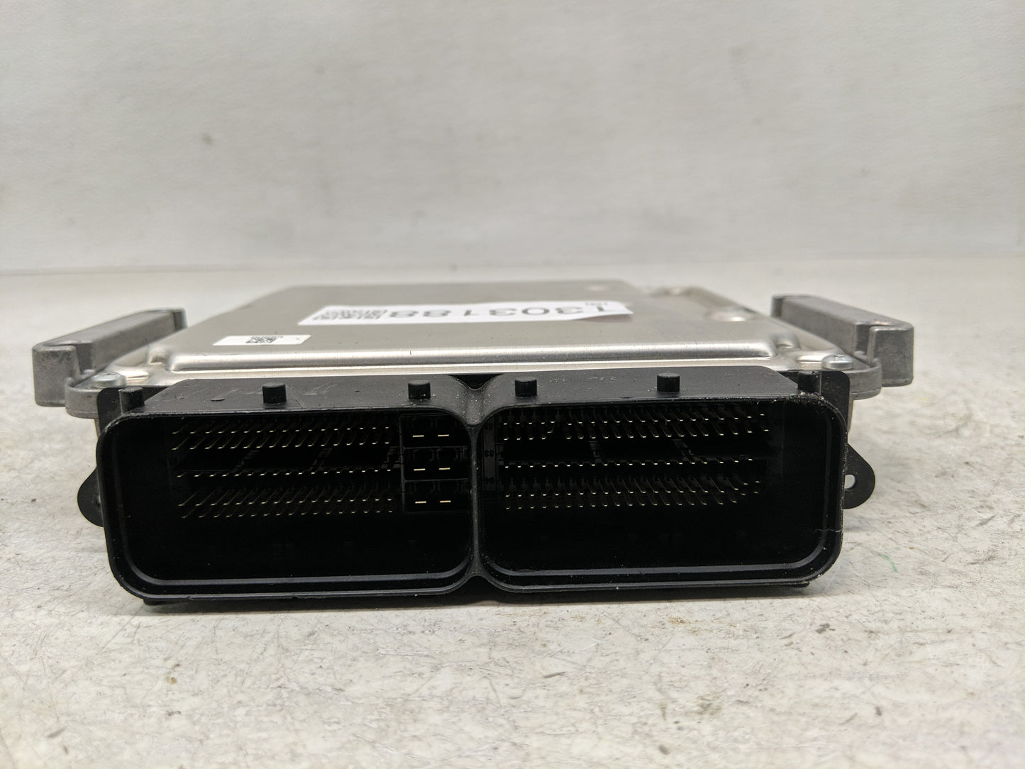2017 Jaguar F-Pace PCM Engine Control Computer ECU ECM PCU OEM P/N:HX73-12C520-FJA 281 033 921 Fits OEM Used Auto Parts - Oe