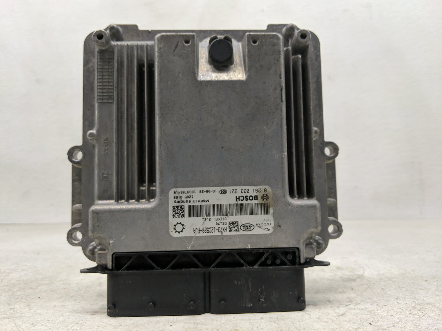 2017 Jaguar F-Pace PCM Engine Control Computer ECU ECM PCU OEM P/N:HX73-12C520-FJA 281 033 921 Fits OEM Used Auto Parts - Oe