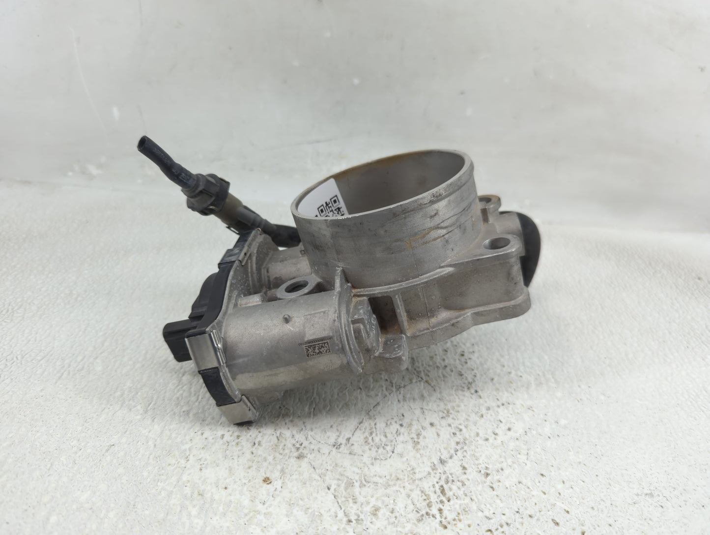 2017-2020 Jaguar F-Pace Throttle Body P/N:DX23-9F991-AB Fits Fits 2013 2014 2015 2016 2017 2018 2019 2020 OEM Used Auto Part